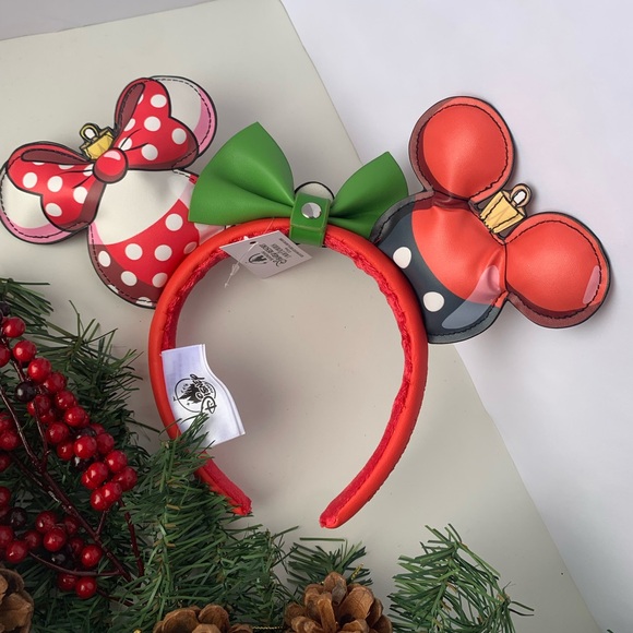 New Disney Parks Christmas Balls Minnie Mouse Ears Headband Disneyland. - Picture 3 of 4